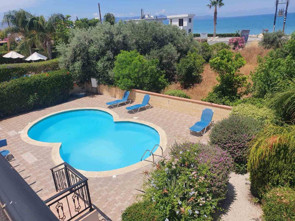 Argaka Beachfront Villa Paphos Exterior foto